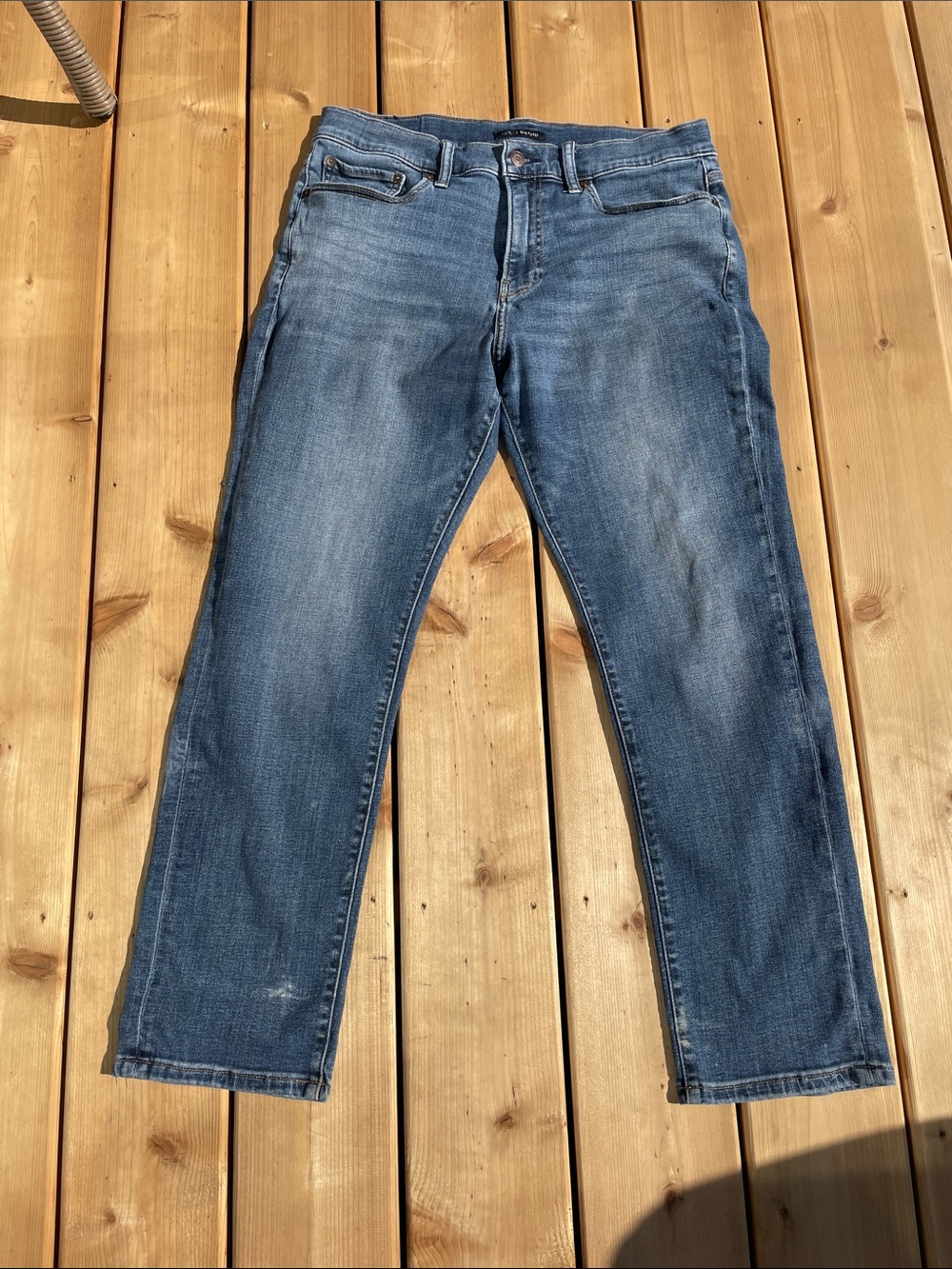 Lucky Brand Men's Straight Jeans in Medium Blue Wash